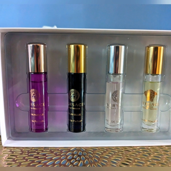 Versace - Picture 5 of 8